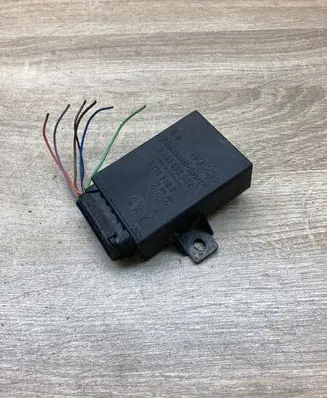 BMW 3 E30 Other relay 1216510 0260002022