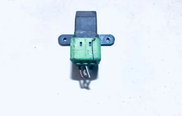 Ford Mondeo MK II Other relay 97BG14A267AA 05071020