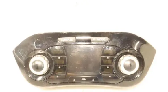 Nissan Juke I F15 Interior fan control switch 