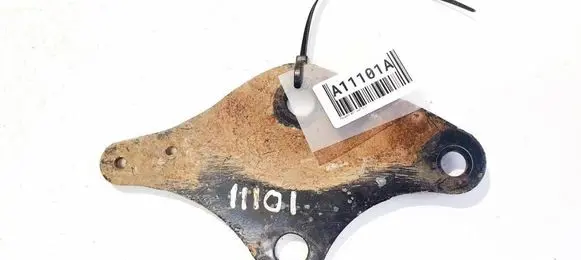 Peugeot 407 Engine mounting bracket 