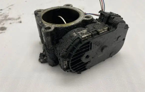Mercedes-Benz E W211 Engine shut-off valve A6420900270