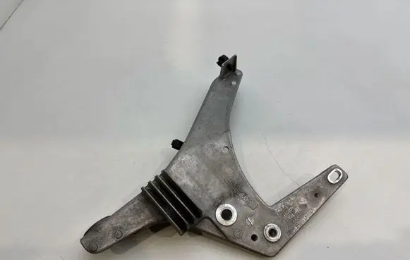 Polestar 2 Hybrid/electric vehicle battery bracket 43500