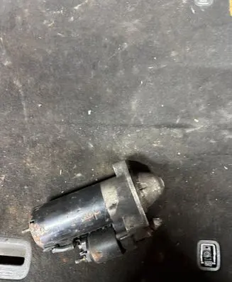 Audi A4 S4 B6 8E 8H Starter motor 0001110138