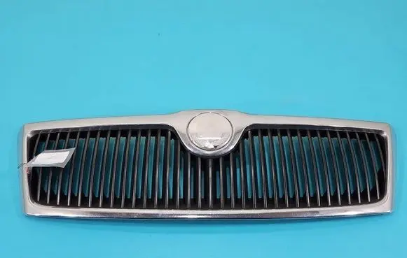 Skoda Octavia Mk2 (1Z) Front bumper upper radiator grill 1Z0853668 IMPRK1443857