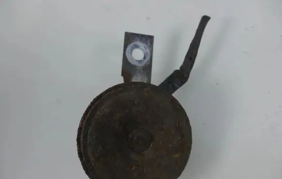 Mitsubishi Outlander Horn signal