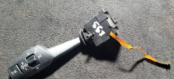 BMW 3 E92 E93 Indicator stalk 01108160 1006200913