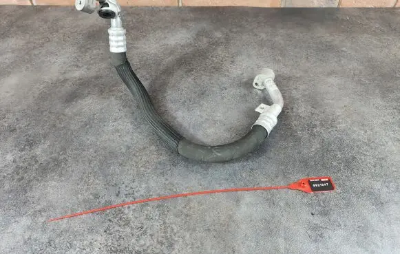 BMW X2 F39 Air conditioning (A/C) pipe/hose 9209723