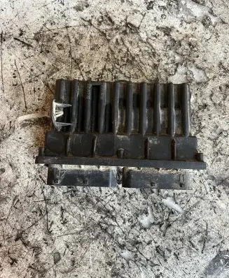 Opel Astra H Coolant fan relay 24410128 15396911