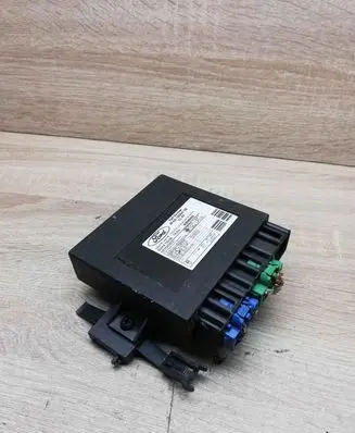 Ford Focus Comfort/convenience module 98AG15K600DB 5WK47230B
