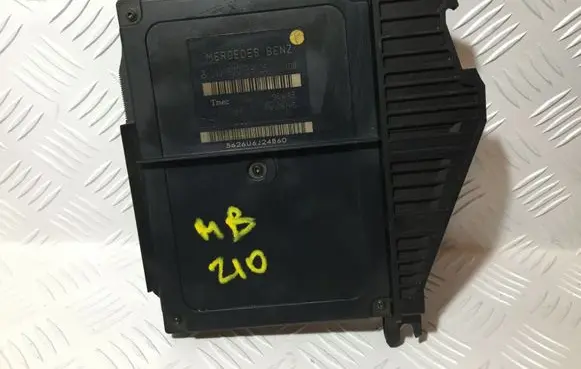 Mercedes-Benz E W210 Comfort/convenience module A2108203826