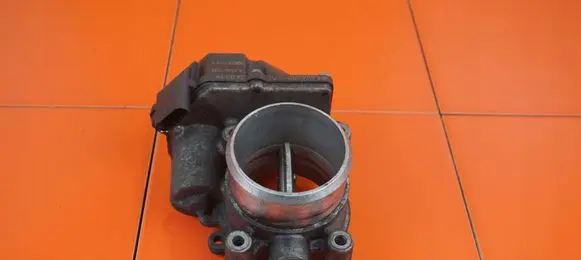 Mercedes-Benz Sprinter W906 Throttle body valve A2C53090824 646985