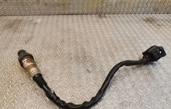 Mercedes-Benz B W245 Lambda probe sensor 0045420718