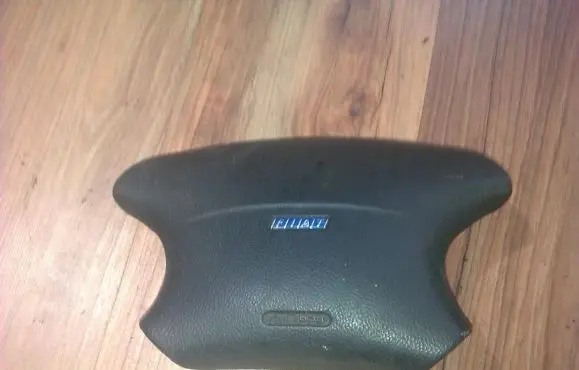 Steering wheel airbag