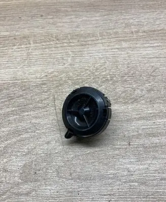 Mercedes-Benz E W211 Front door high frequency speaker A2118200202