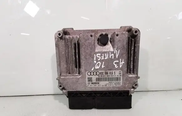 Audi A3 S3 A3 Sportback 8P Engine control unit/module 03C906016S