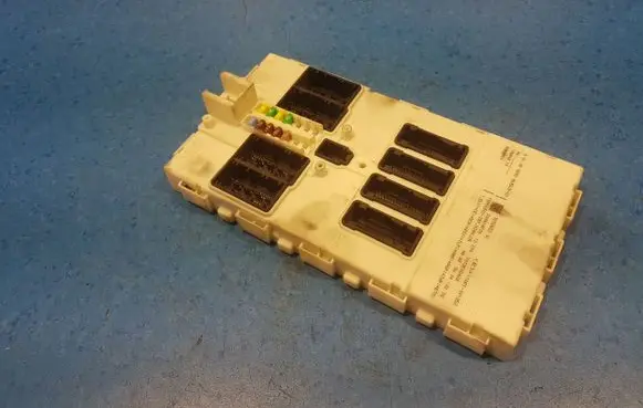 BMW 7 F01 F02 F03 F04 Engine control unit box 929265301