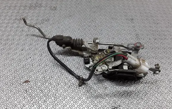 Opel Monterey Front door lock
