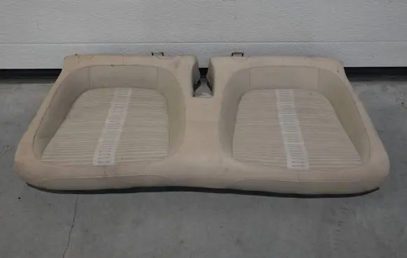 Volkswagen Beetle A5 Second row seats 5C5885319B