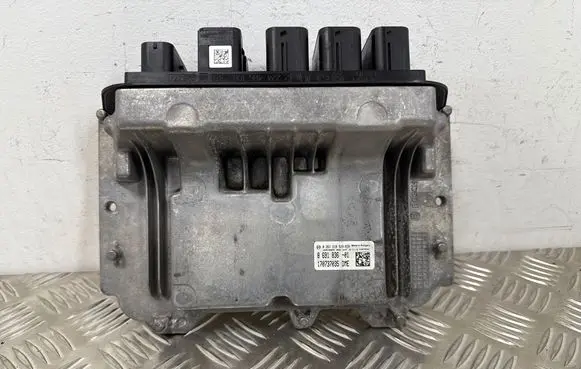 BMW 1 F20 F21 Engine control unit/module 0261S18529 8691836 170737035