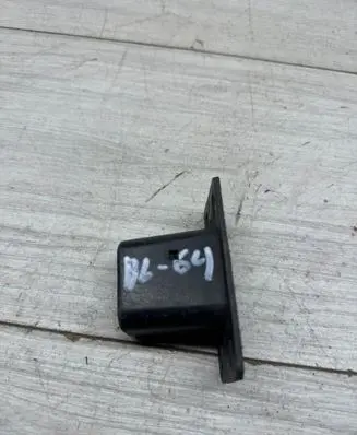 BMW X5 E70 Front parking sensor holder (PDC) 8038272