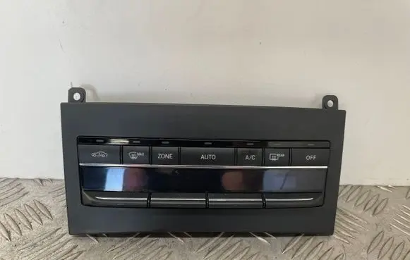 Mercedes-Benz E W212 Climate control unit A2129008608 A2128300285