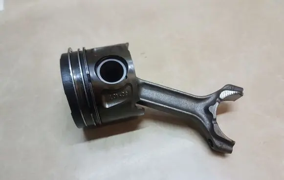 Opel Insignia A Piston 