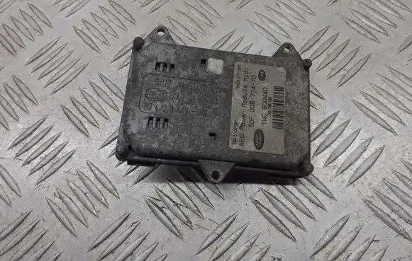 Land Rover Range Rover Sport L320 Voltage converter/converter module YWC500440