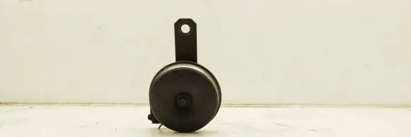 Subaru Legacy Horn signal E130030