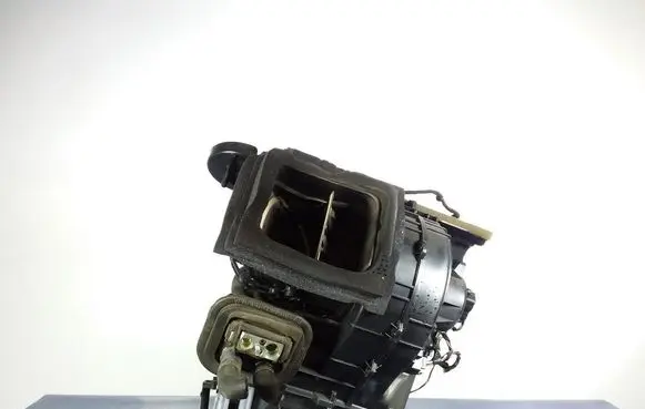 Ford Focus Interior heater climate box assembly AV6N19B555AH