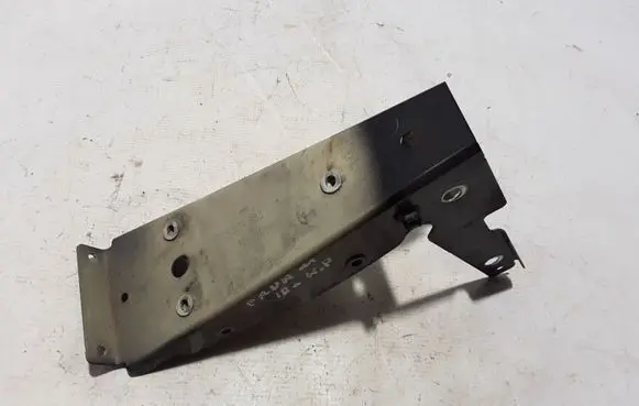 Porsche Panamera (970) Fender mounting bracket 97050435504