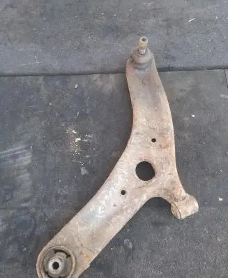 KIA Venga Front lower control arm/wishbone