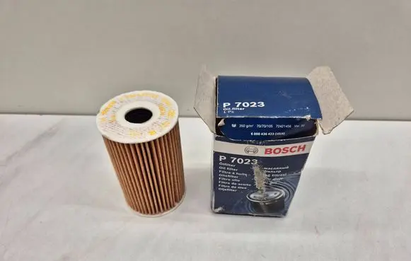 Audi A4 S4 B8 8K Oil filter cover 03L115562 F026407023 P7023