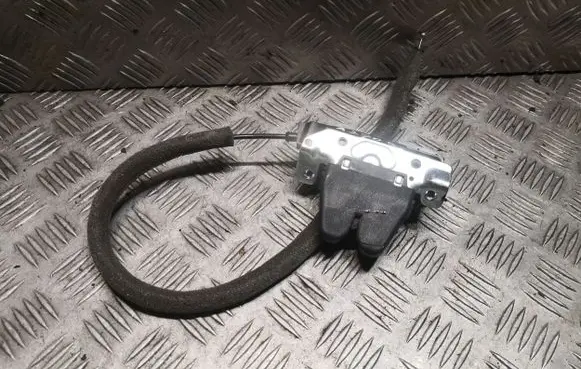 Mercedes-Benz E A207 Tailgate/trunk/boot lock/catch/latch 2047500185 A2047500185