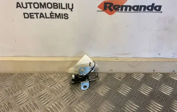 Iveco Daily 5th gen Loading door lock 