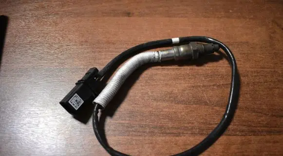 Porsche Cayenne (9Y0 9Y3) Lambda probe sensor 0P2906265L