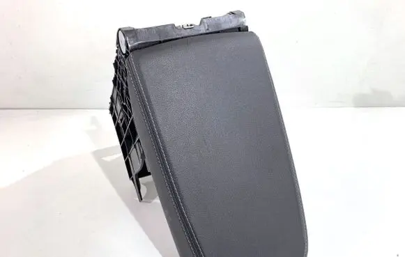 Skoda Octavia Mk4 Armrest 5E3864207