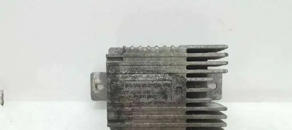 Mercedes-Benz A W168 Coolant fan relay A0235456832