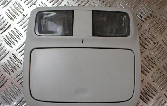 Subaru Forester SH Front seat light VC12060A