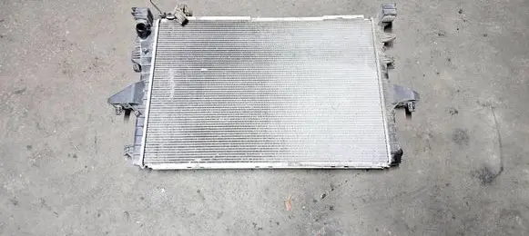 Volkswagen Transporter - Caravelle T5 Coolant radiator 7E0121253A 7H0121253A