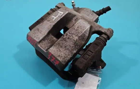 Lexus IS III XE30 Rear brake caliper IMPRK1502377