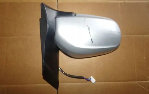 Mazda MPV II LW Front door electric wing mirror