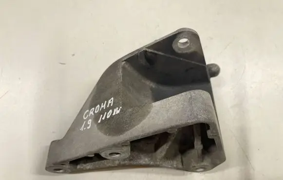 Fiat Croma Gearbox mounting bracket 51740298