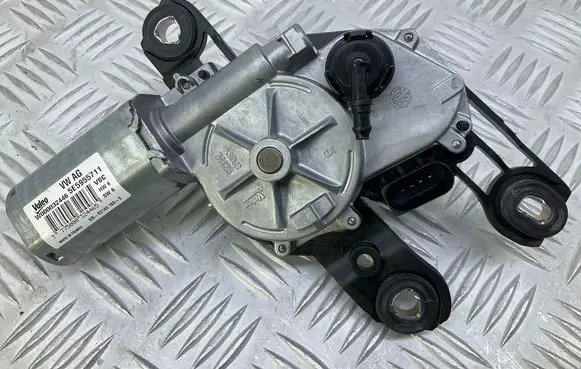Skoda Rapid (NH) Rear window wiper motor 5E595571A W000024388