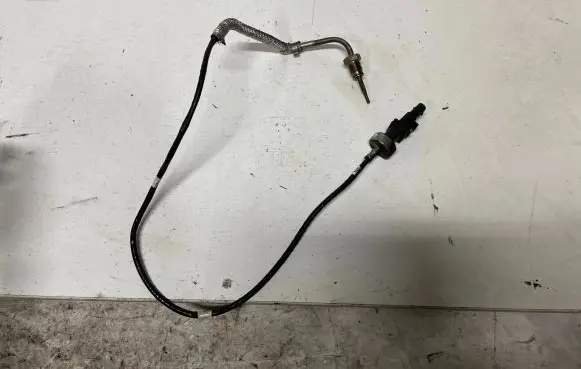 Skoda Superb B8 (3V) Exhaust gas temperature sensor 06K919529A