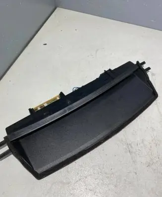BMW 3 E46 Third/center stoplight 8375495