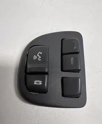 Lexus LS 430 Steering wheel buttons/switches 