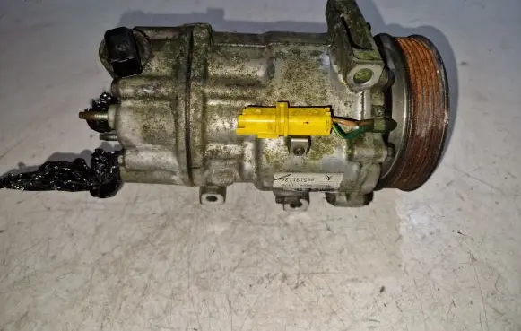 Citroen C4 I Picasso Air conditioning (A/C) compressor (pump) 9651911380