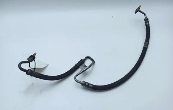 Mercedes-Benz C W204 Power steering hose/pipe/line DBL6260