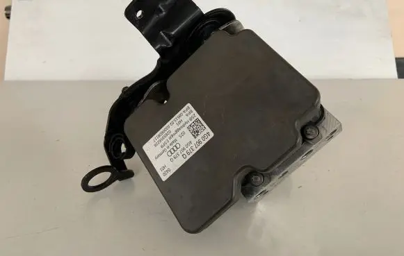 Audi A7 S7 4G ABS Pump 4G0907379Q 4G0614517J 4G0614119F