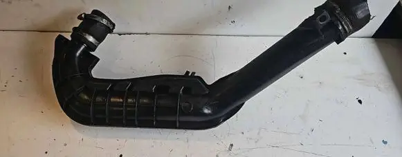 Ford Mondeo MK IV Intercooler hose/pipe 6G916K683A PA66GF30